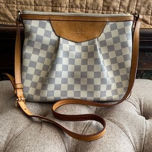 AUTHENTIC Louis Vuitton Siracusa PM